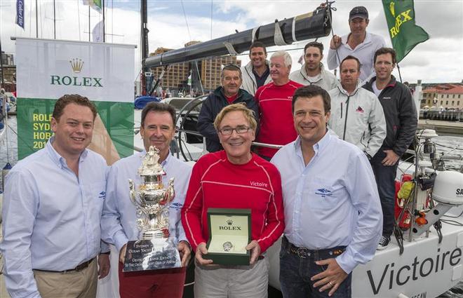 Overall Winner, Darryl Hodgkinson and VICTOIRE crew with Patrick Boutellier, Rolex Australia - Rolex Sydney to Hobart 2013 ©  Rolex / Carlo Borlenghi http://www.carloborlenghi.net